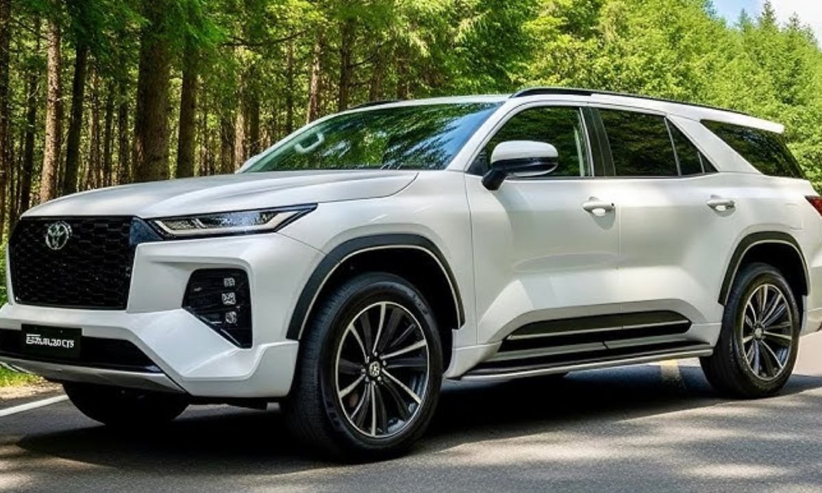 Read more about the article The New 2026 Toyota Grand Highlander Debuts With Upscale Design, Advanced Tech, and Family-Friendly Comfort